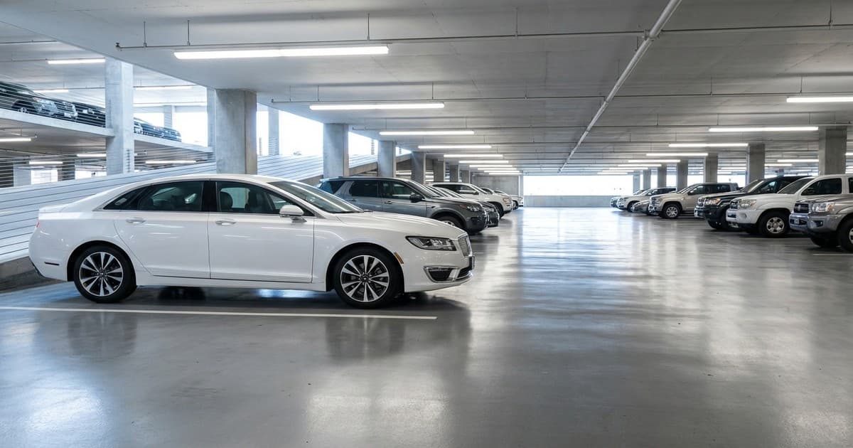 Koliko košta parking garaža u Beogradu 2026: Cene i saveti