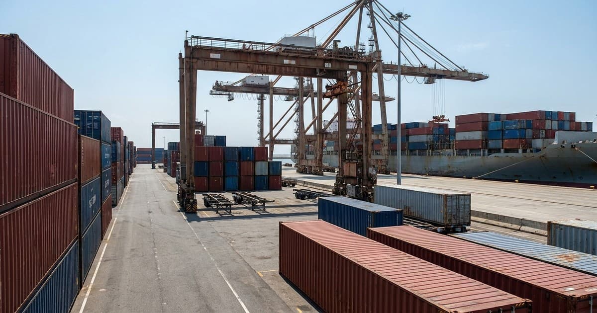 Lučki terminal i nove američke carine