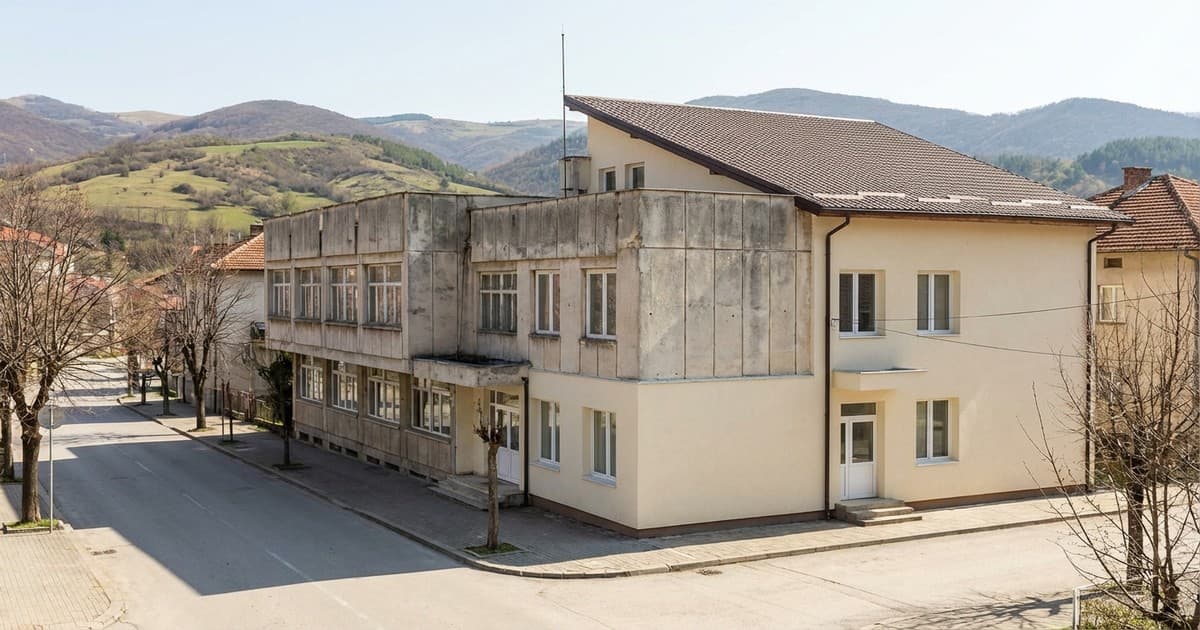 Zgrada u kojoj je smještena EPCG poslovnica Pljevlja